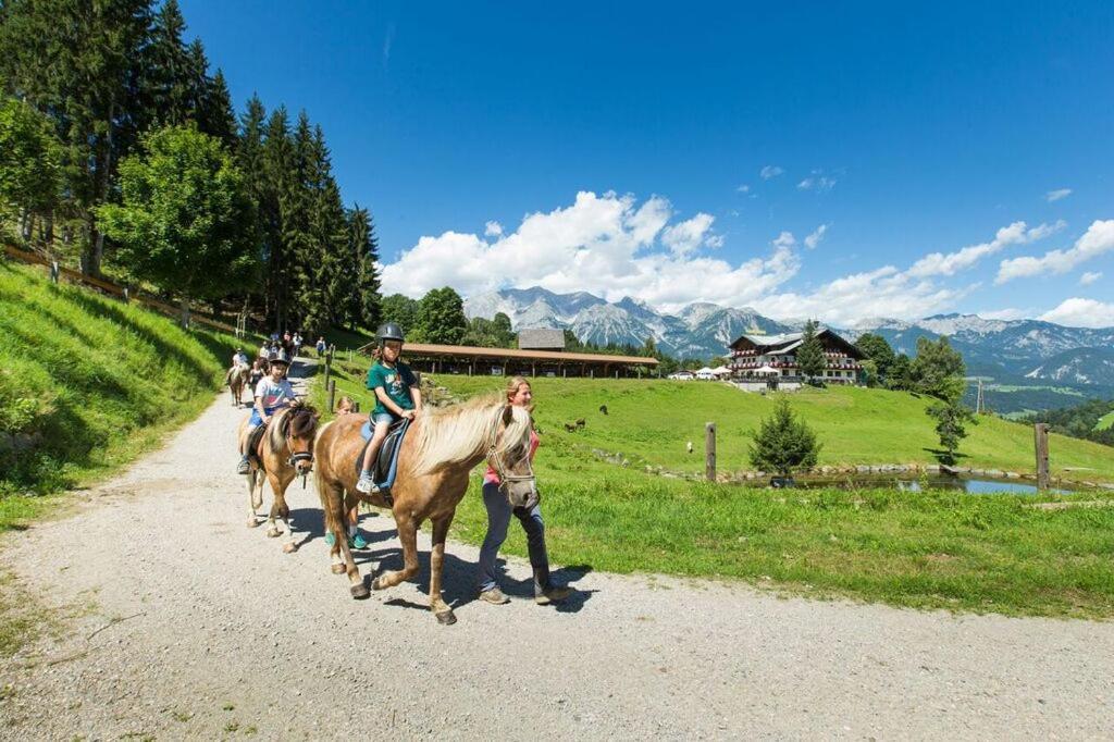 Appartements By Chalet Reiteralm - Sommercard Included Schladming Exterior photo